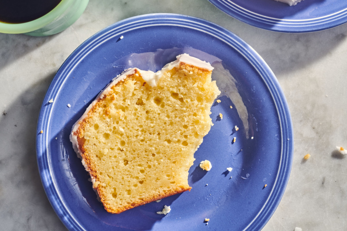 This Copycat Starbucks Lemon Loaf Is Even Better than the Original