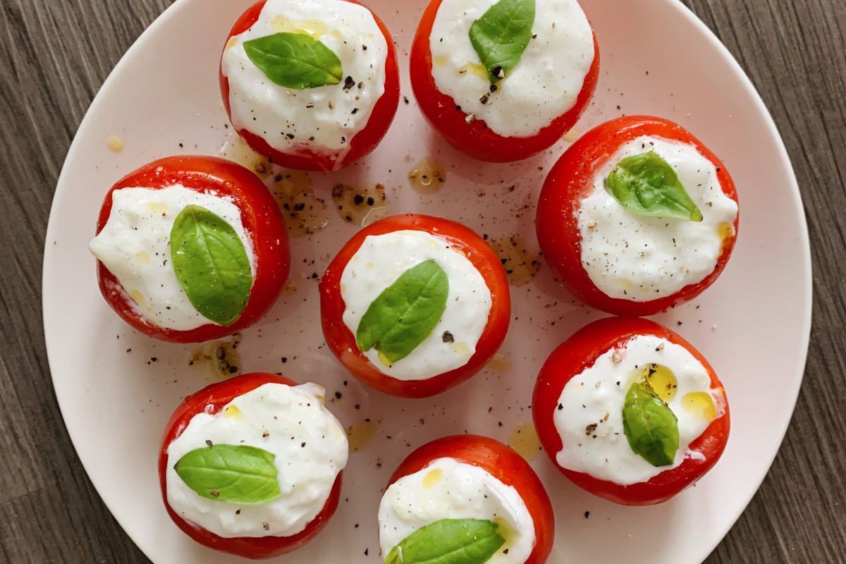 I Tried Martha Stewart's Tomato Burrata Bites (They're as Fast and Fancy as I'd Hoped)