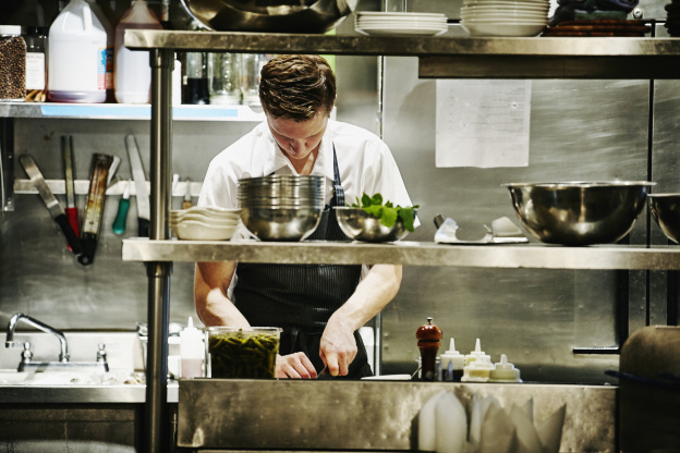 9 Things Chefs Know About Cleaning (That You Don't)