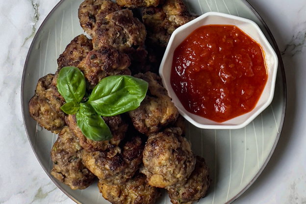 Ricotta Is the Secret to Moist and Flavorful Air Fryer Meatballs