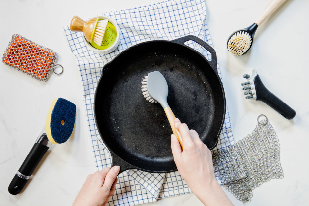 I Tried a Bunch of Scrubbers for My Cast Iron Skillet