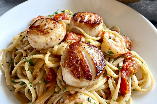 Garlicky Seafood Linguine Is the Ultimate Treat-Yourself Dinner