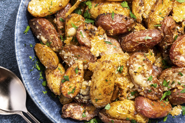 You Can't Go Wrong with These Extra-Crispy Parmesan Potatoes