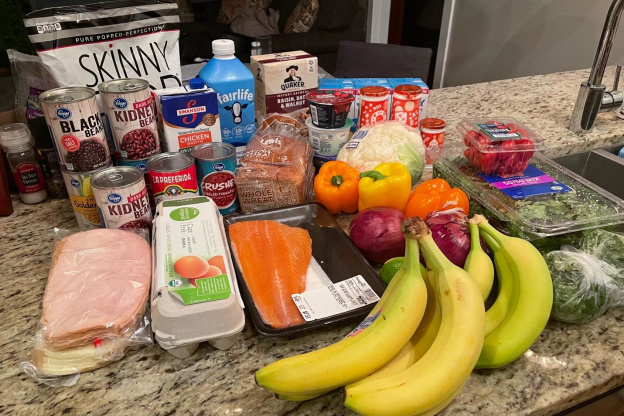 How a Dietitian and an Accountant Buy a Week's Worth of Groceries for $91