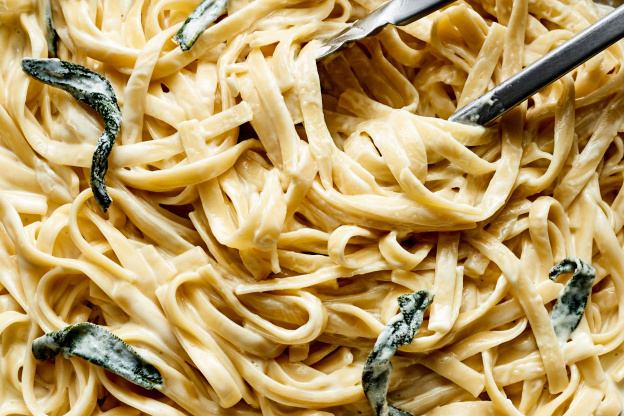 Lidia Bastianich's Trick for Better Fettuccine Alfredo Might Surprise You