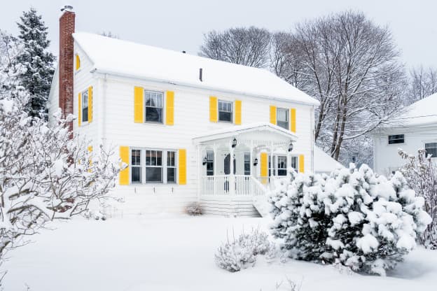 7 Ways to Enjoy Winter When You're Not a 