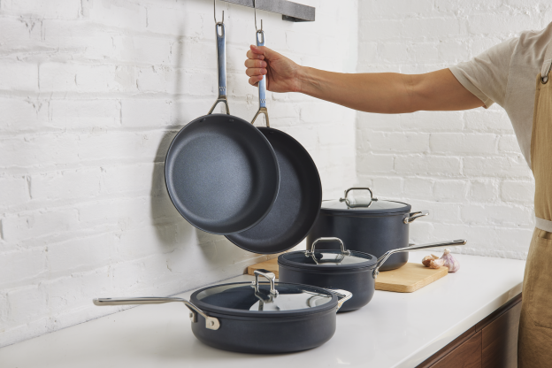 Misen's Revamped Nonstick Skillet Makes Cooking with Sticky Sauces a Breeze
