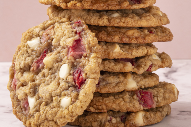 Fresh Strawberry Cookies Are the Perfect Spring Treat