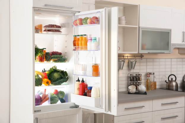 This Little Ritual Helped Me Eliminate Fridge Clutter