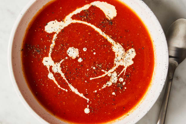 Pinch of Yum's Tomato Soup Is Rich and Smoky, Thanks to One Surprise Ingredient