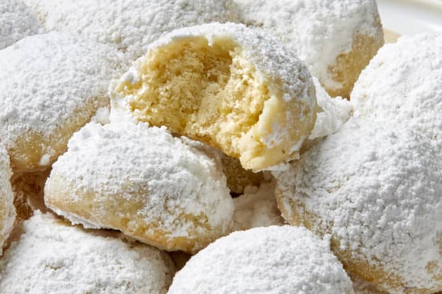 The 5-Ingredient Christmas Cookies I've Been Making for Over 30 Years