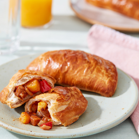These Warm, Flaky Breakfast Empanadas Have a Smart Supermarket Shortcut