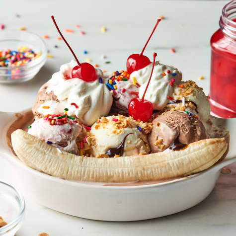 How to Make a Classic Banana Split