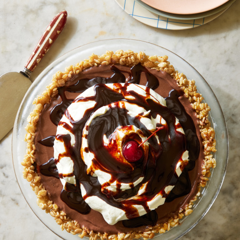 This Ice Cream Pie Has a Rice Krispies Crust — And It's as Magical as It Sounds