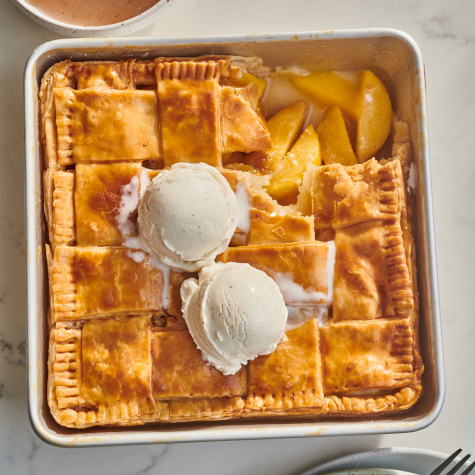 Edna Lewis' Cobbler-Pie Hybrid Is for Peach-Lovers Who Want It All