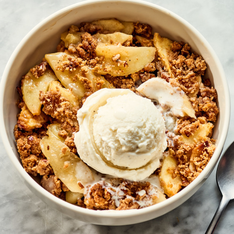 This Brown Sugar Apple Crisp Would Make Any Grandma Proud