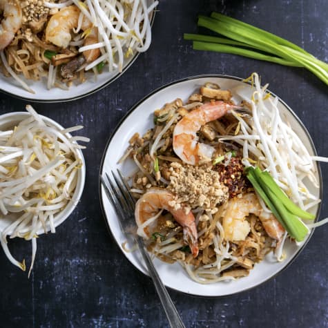 How to Make Easy, Authentic and Delicious Pad Thai at Home