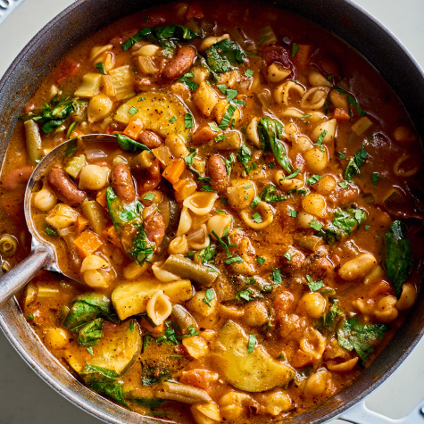 This Copycat Olive Garden Minestrone Soup Tastes Just Like the Real Deal