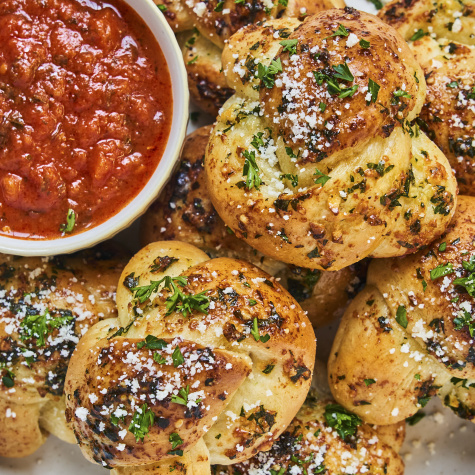 This Foolproof Dough Makes the Best-Ever Garlic Knots