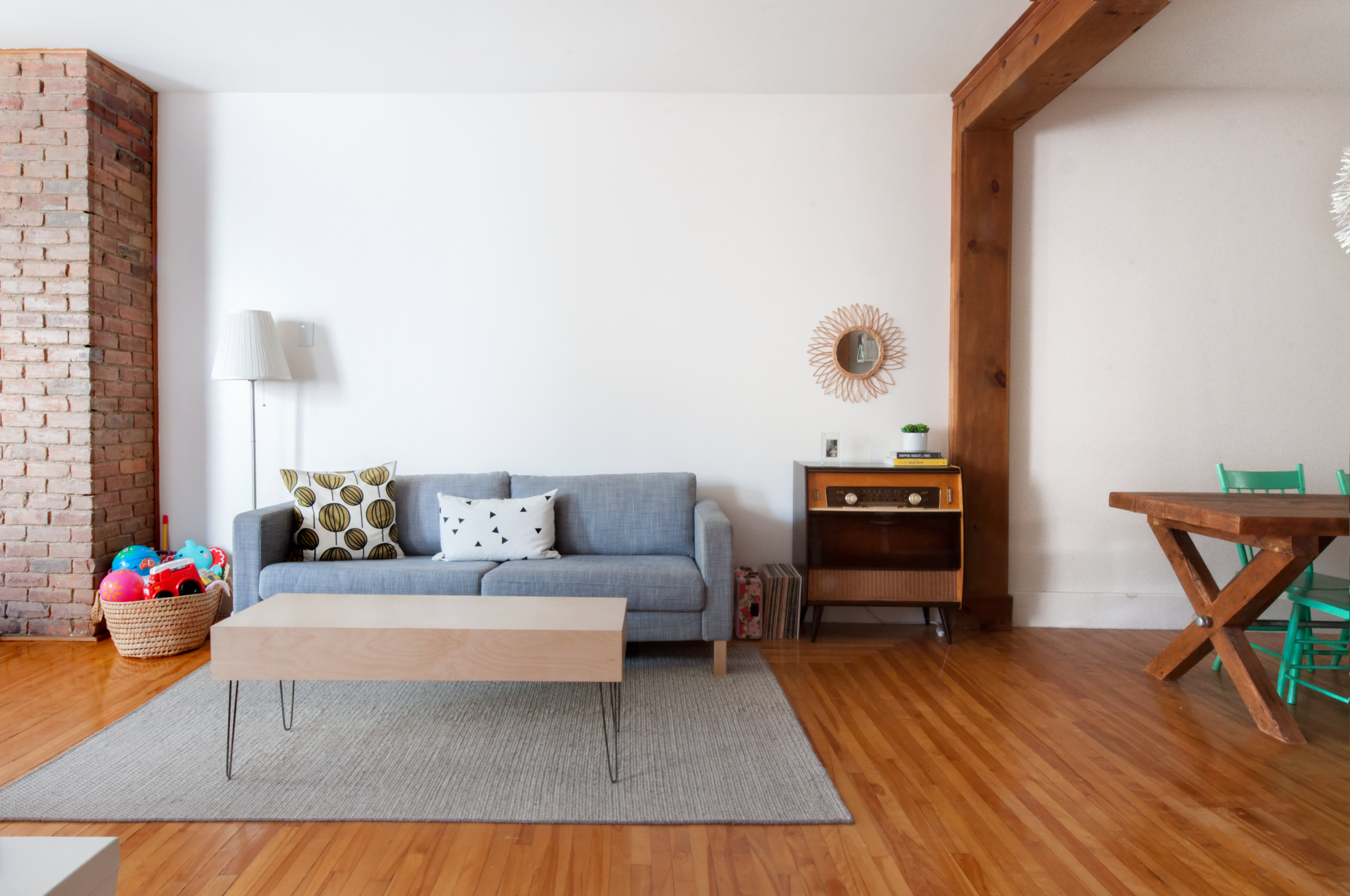 10 Everyday Items to Eliminate for a Minimalist Home