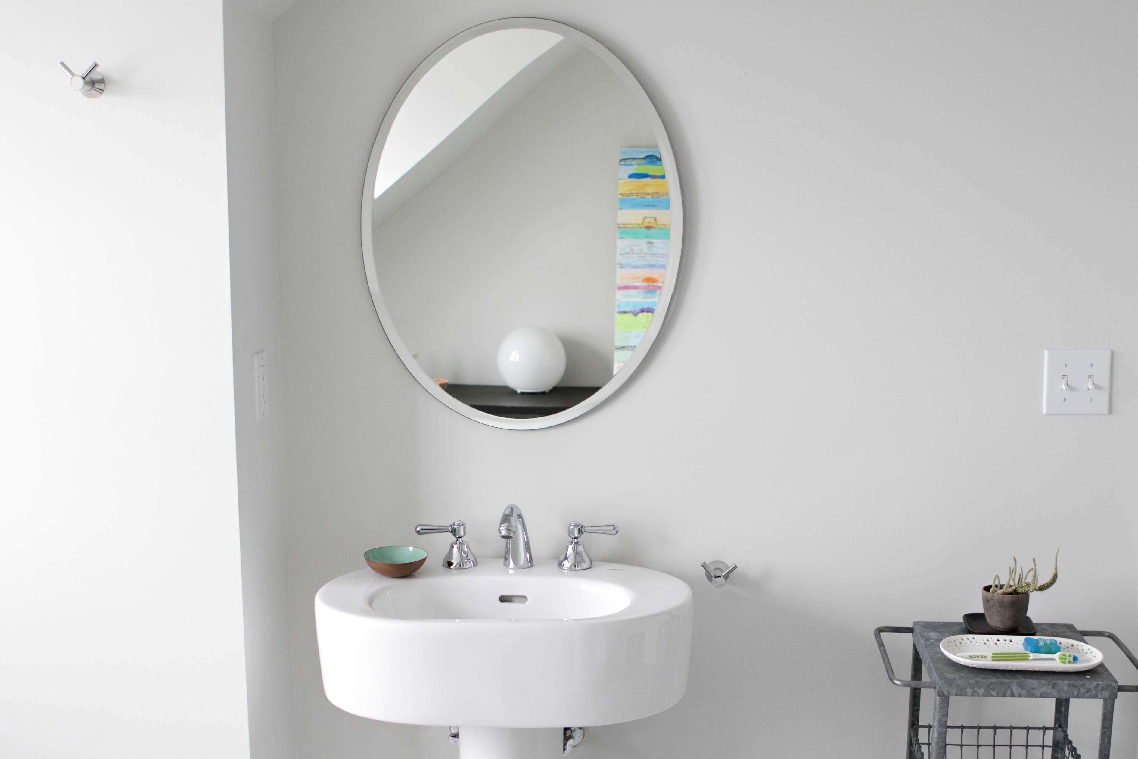 Wall Mounted Bathroom Sinks: Pros, Cons & DIY Install Guide