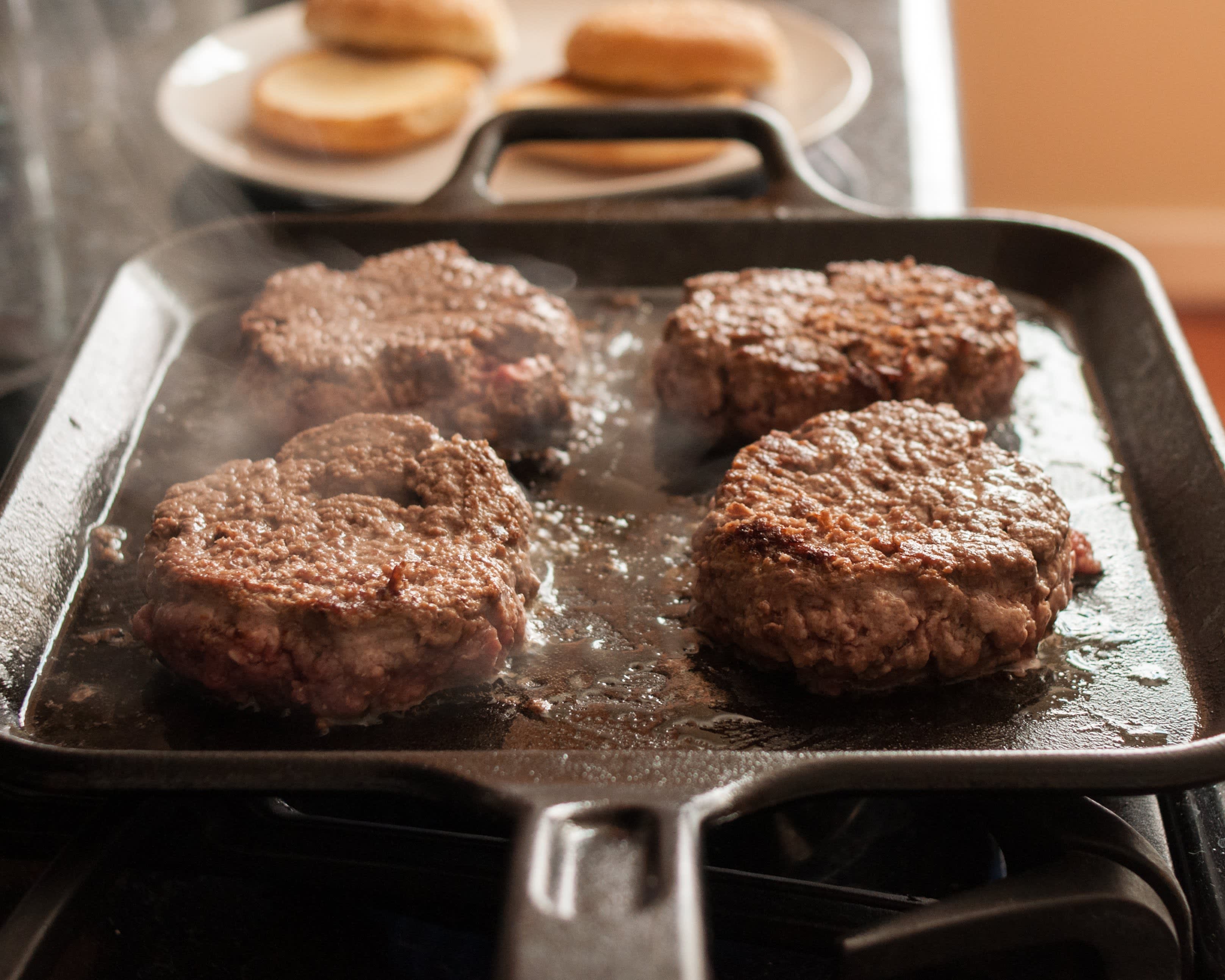 How to Cook a Burger on the Stove