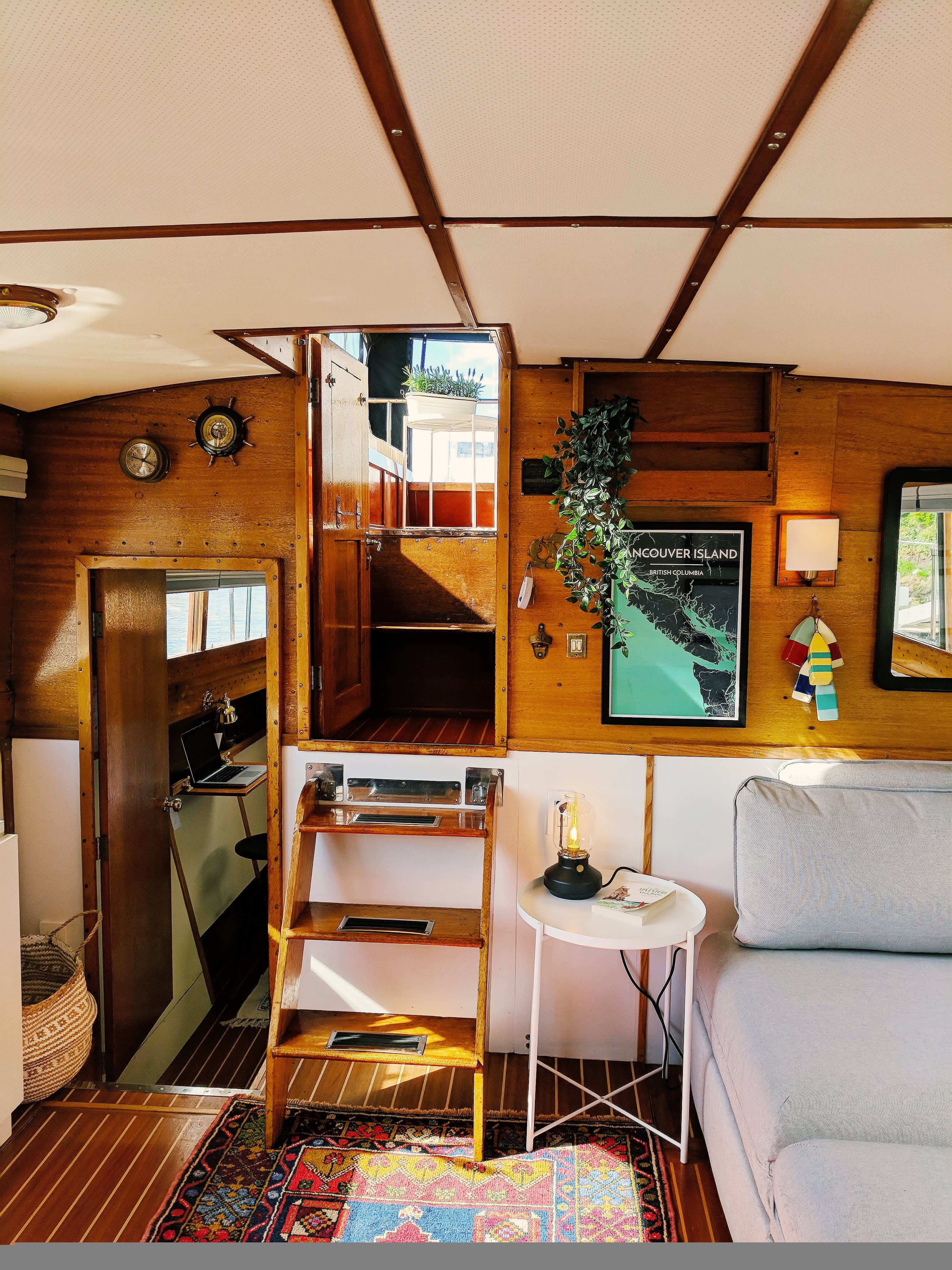 Tiny House Living Ideas in a Renovated Small Houseboat | Apartment Therapy, image size:3036x4048