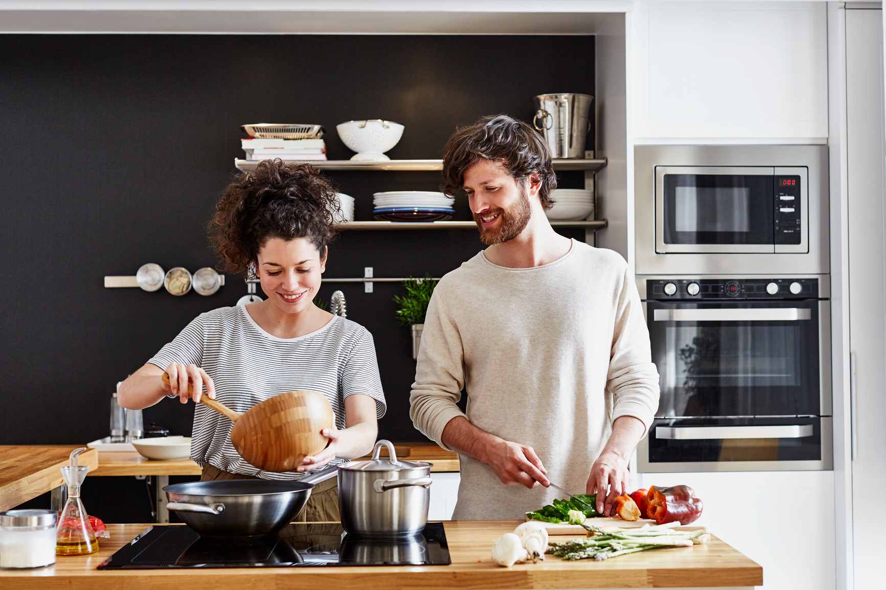 Why You Should Start a Cooking Club and How to Do It | The Kitchn
