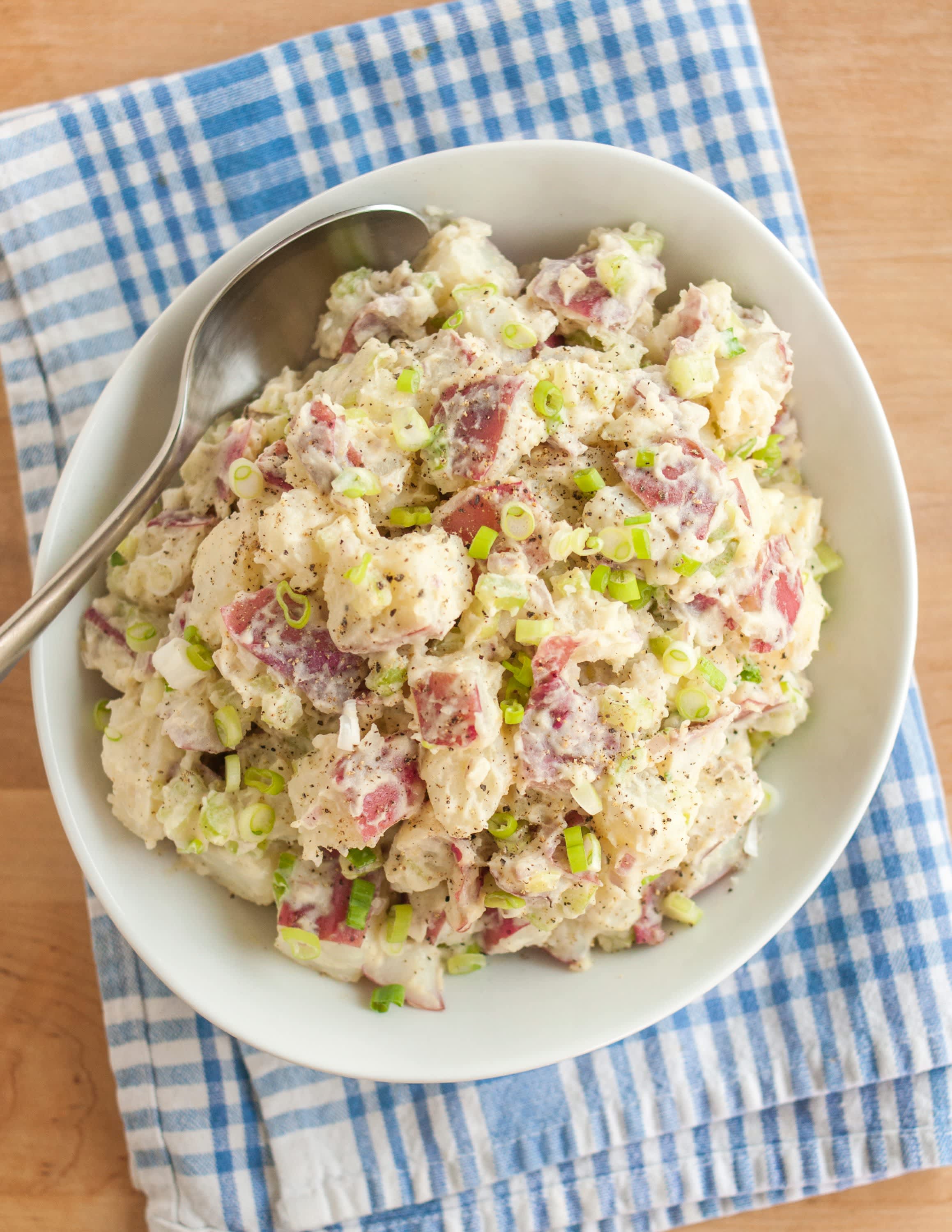 Can dogs hotsell eat potato salad