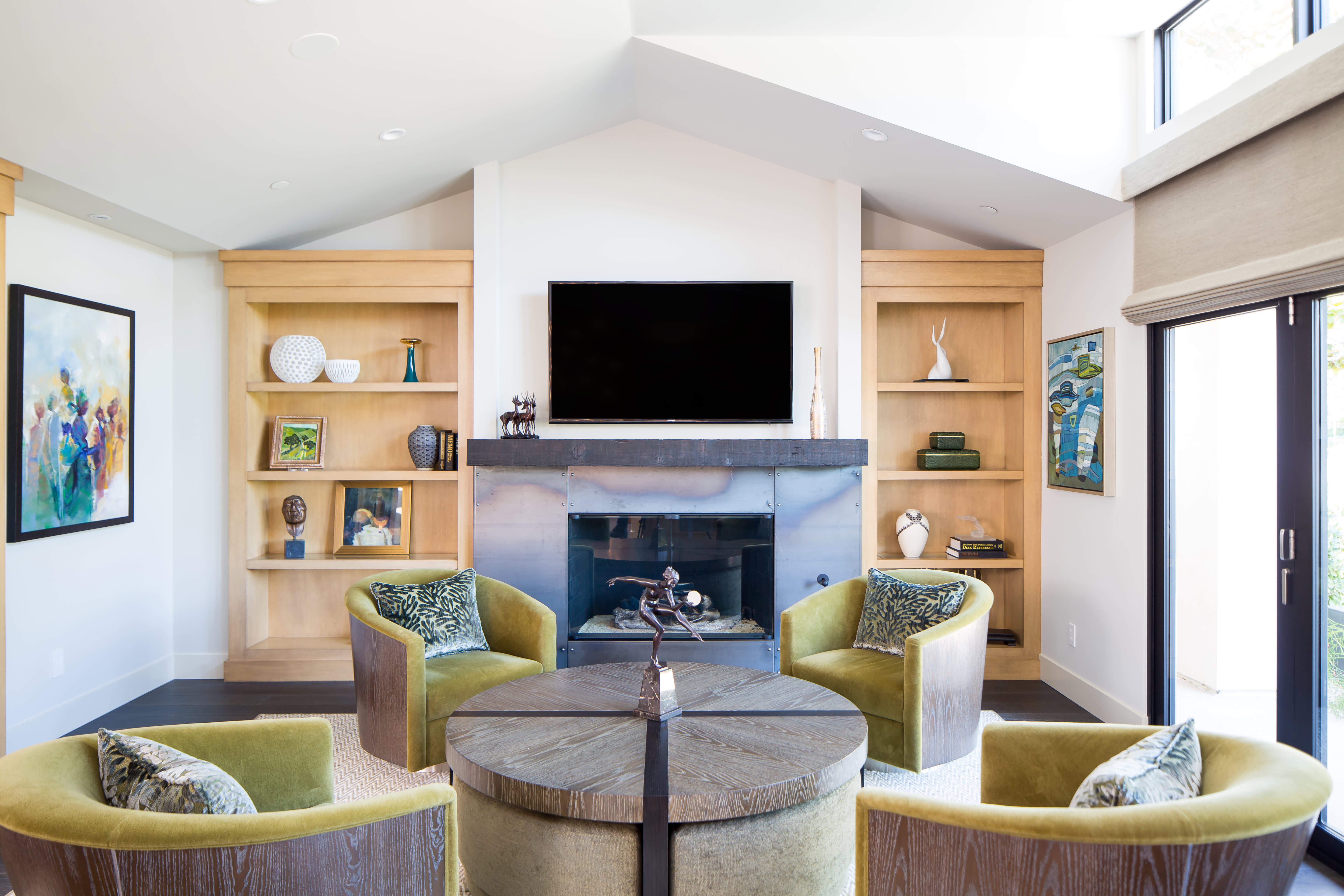 Surprising Color Palettes That Work Really Well In Interior Design Apartment Therapy