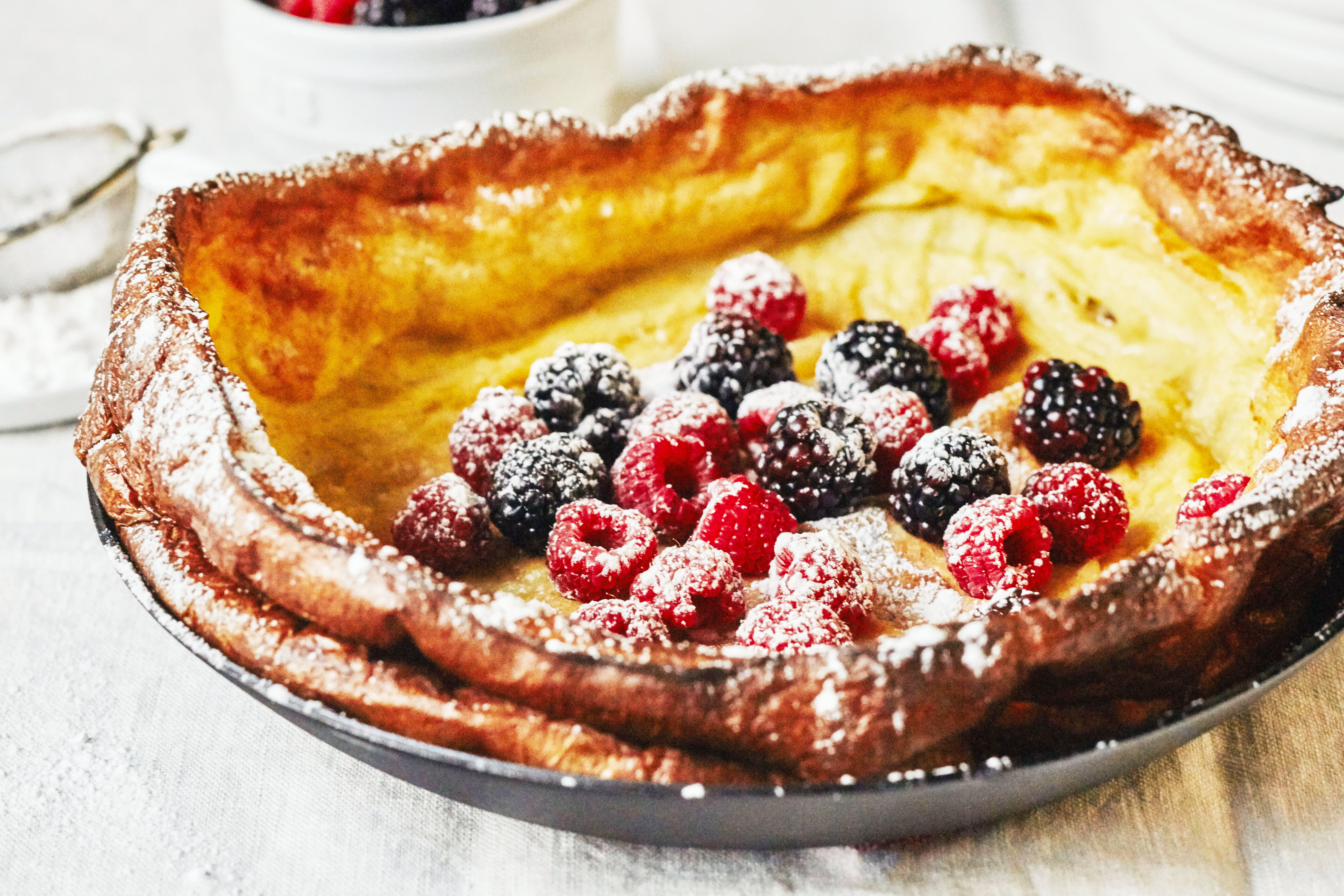 Skillet Dutch Baby Pancake: Because Screw Standing Over a Hot Stove All Day