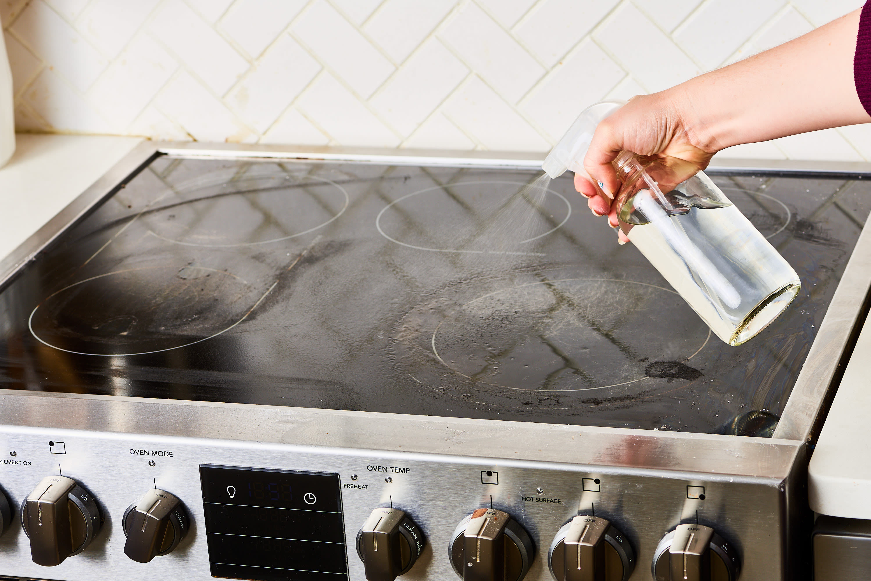 How to clean a gas stove top to make it look spotless