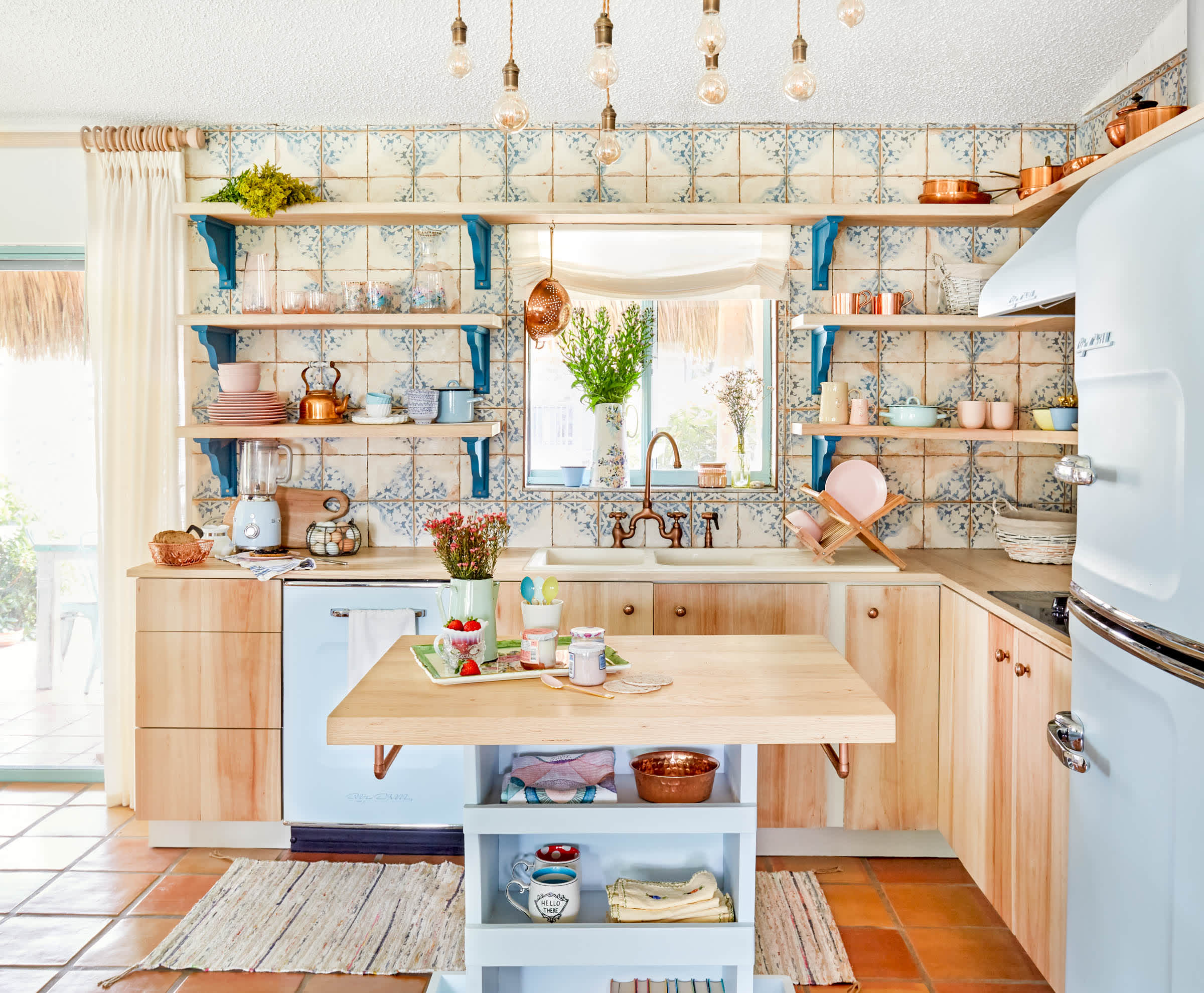 12 Country Kitchen Ideas - How to Give a Rustic Style to Your Kitchen | Apartment Therapy