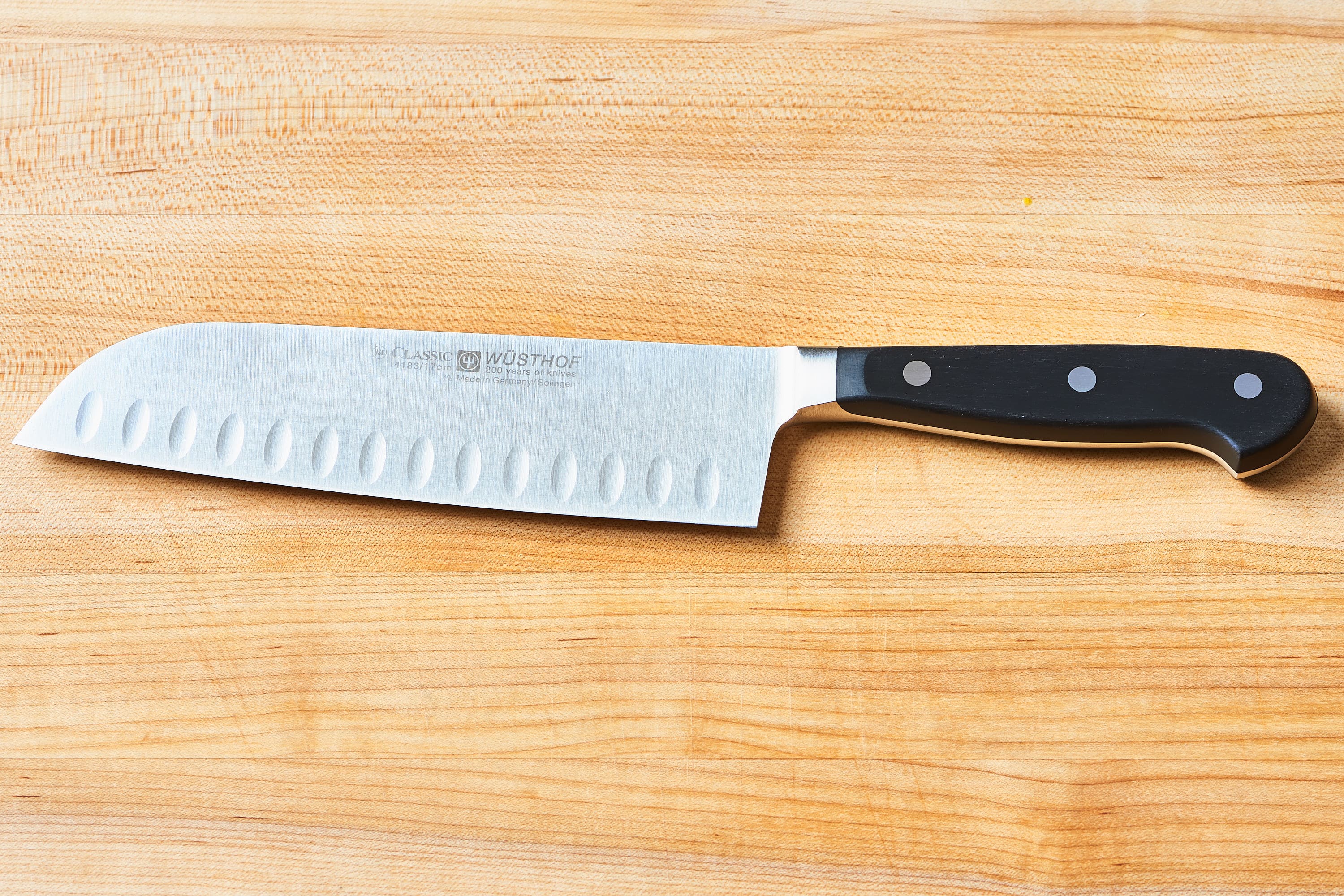 kai PRO Asian Multi-Prep Knife 5”, Compact, Versatile Boning Knife,  Trimming Knife, and Utility Knife, Easily Maneuvers Around Bone and Slices  Tough