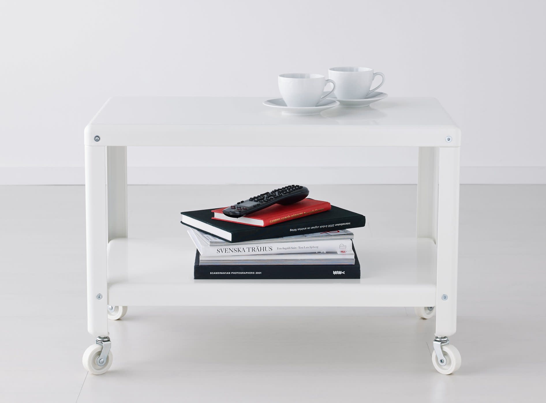 Small Space Solutions 10 Coffee Side Tables With Wheels Apartment Therapy