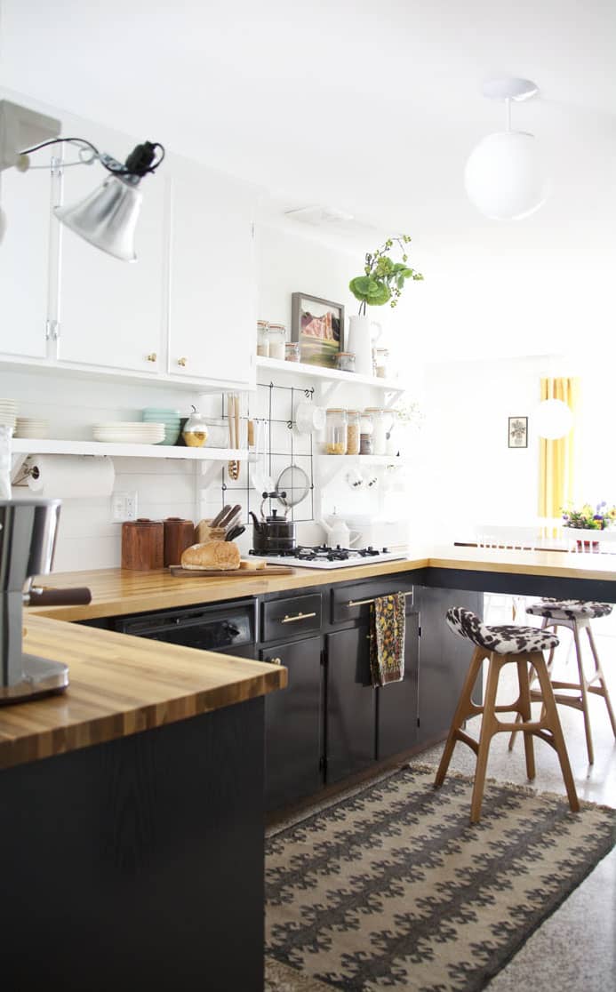 Featured image of post How To Completely Remodel A Kitchen For Under $4000 / Our guide to kitchen remodeling outlines everything you need to know, including average costs, design considerations, how the process works, when to diy your kitchen should be tailored to how you live.