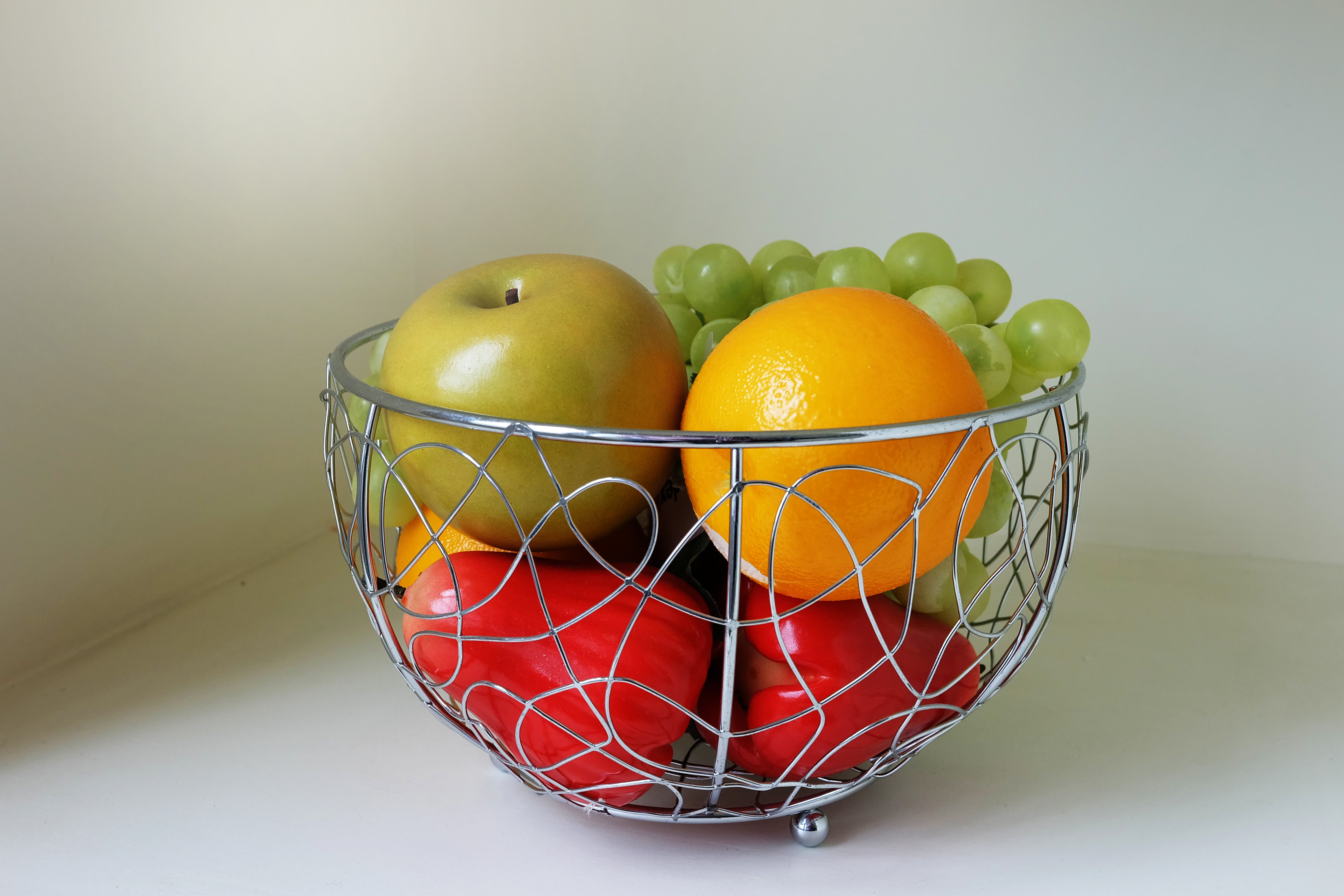 Apples Lemons Kitchen Decor Fake Fruit Lot Of 18 ALEKO Plastic Oranges 
