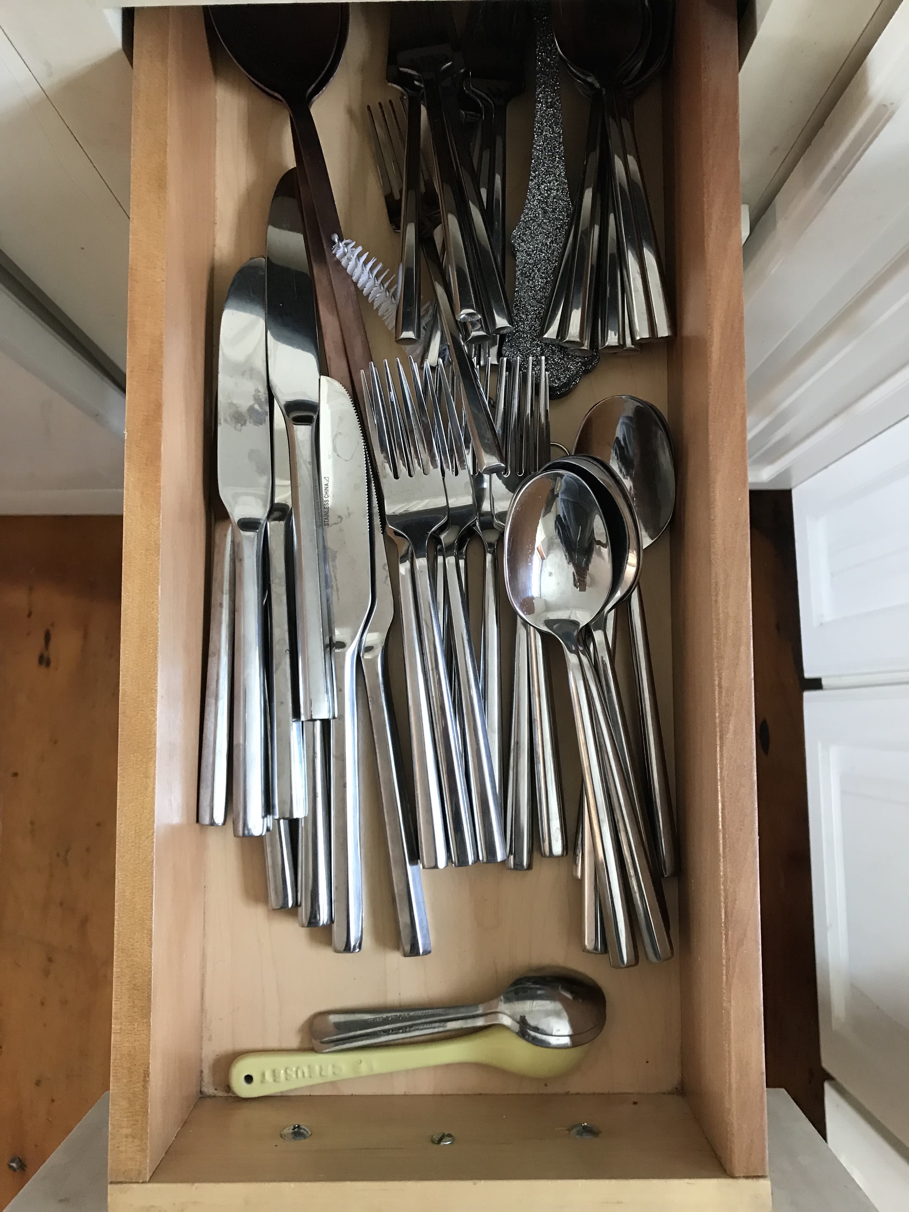 Kitchen Utensils Cutlery Insert Tray Divider Drawer Compact Organizer 