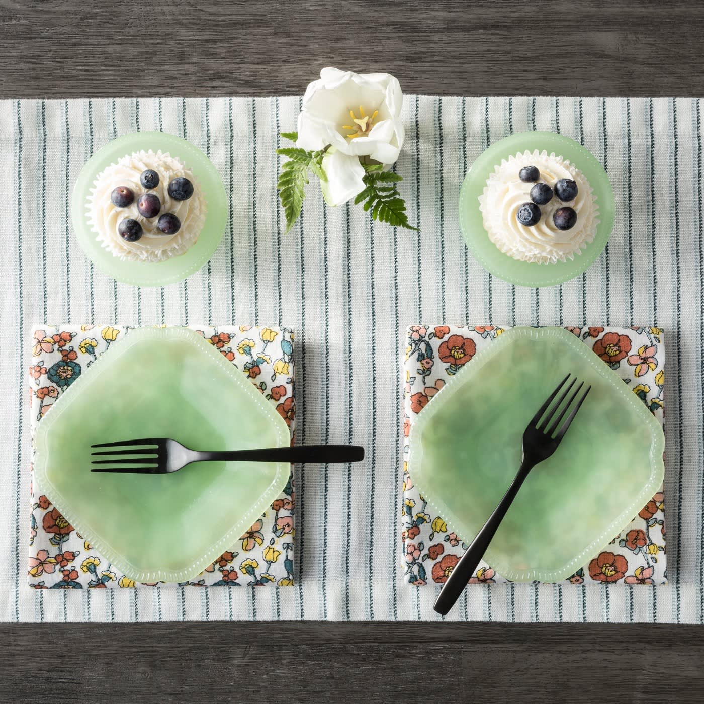 Kitchen Trends - Jadeite Milk Glass Tabletop