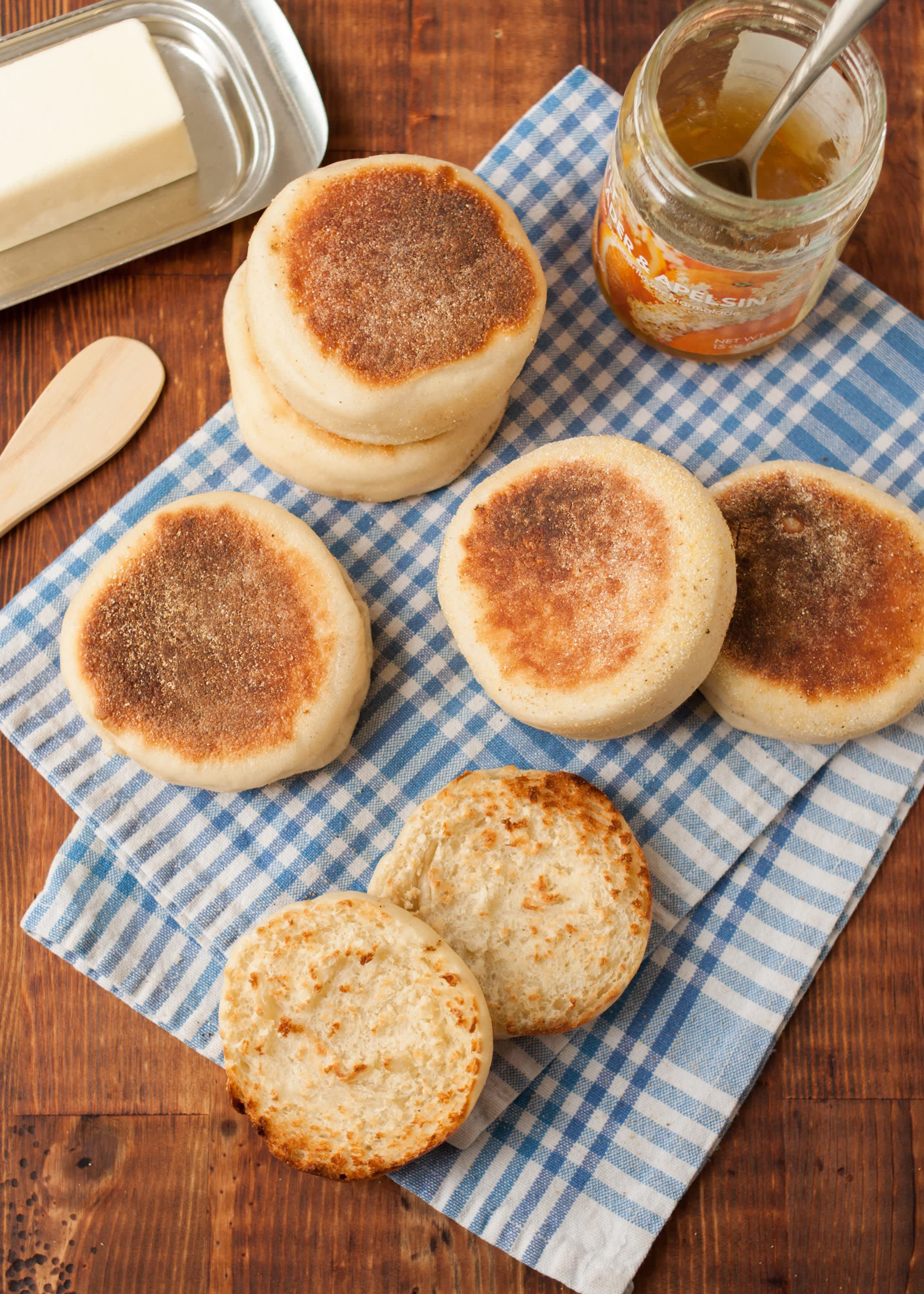 Easy English Muffin Recipe - Dish 'n' the Kitchen