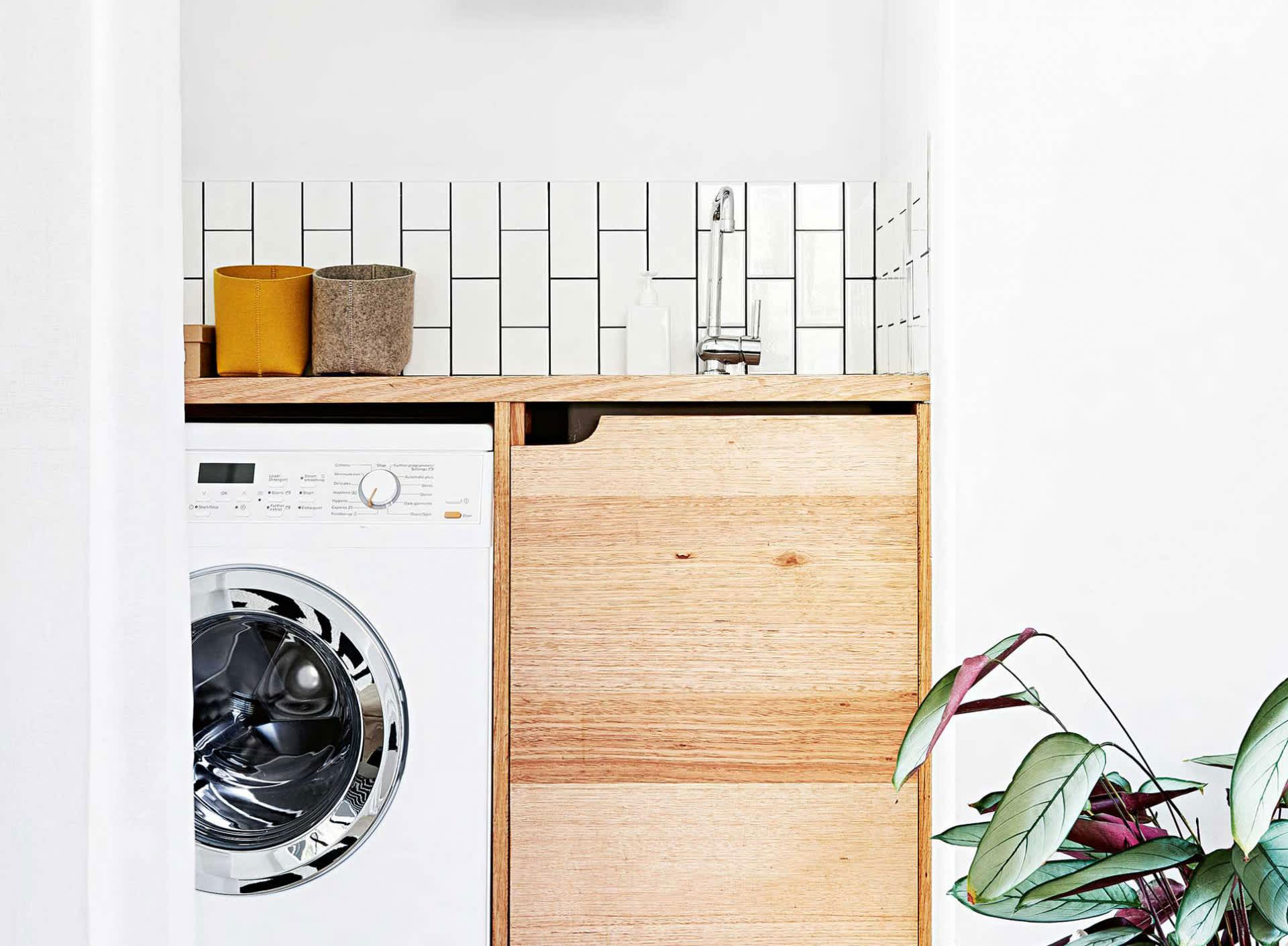 Small Laundry Room Remodeling and Storage Ideas