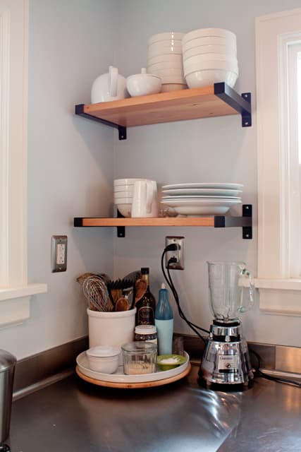 Try this tray trick for kitchen counter organization