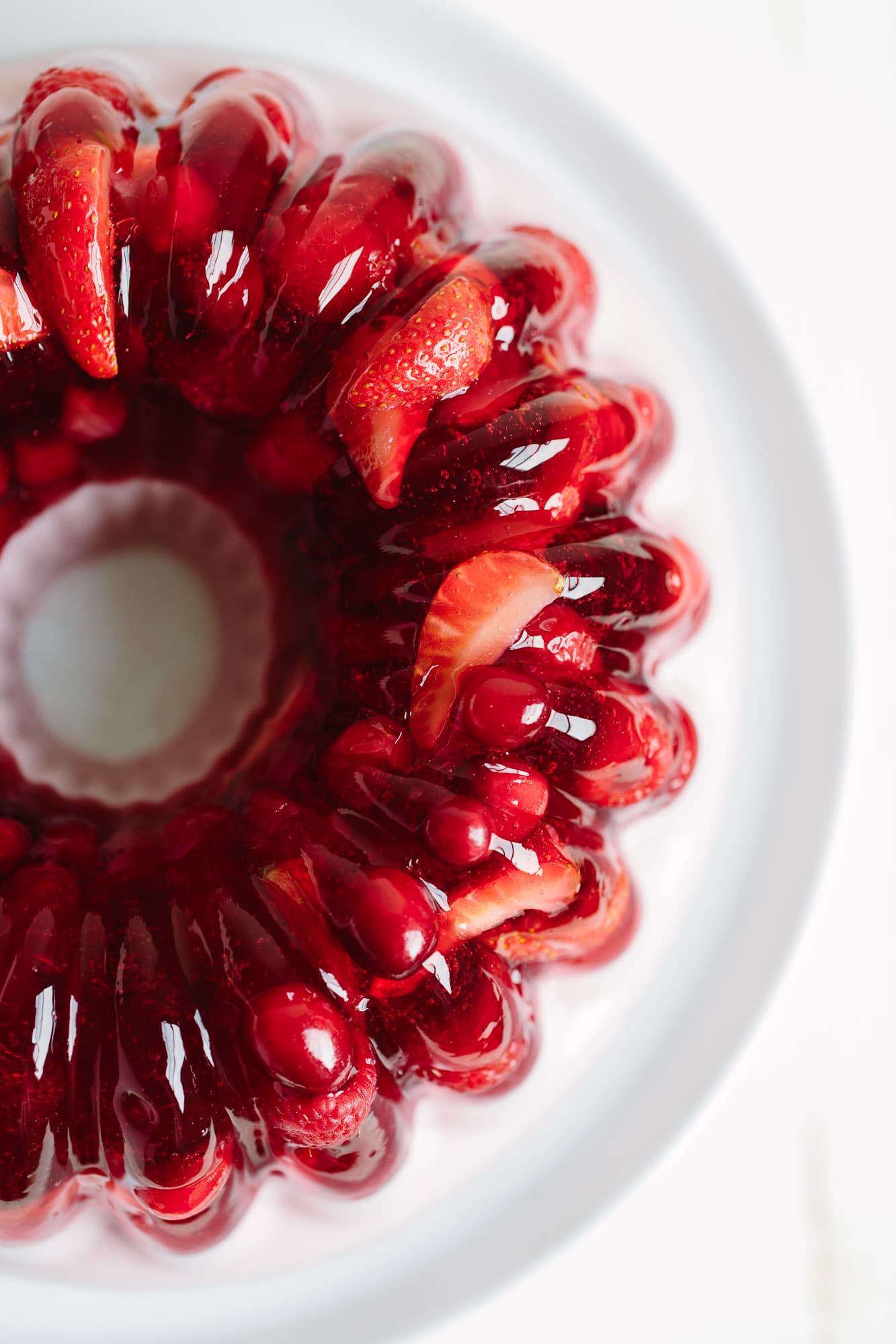 Pomegranate Jello in a Bundt Mold – Alena's Home Cooking