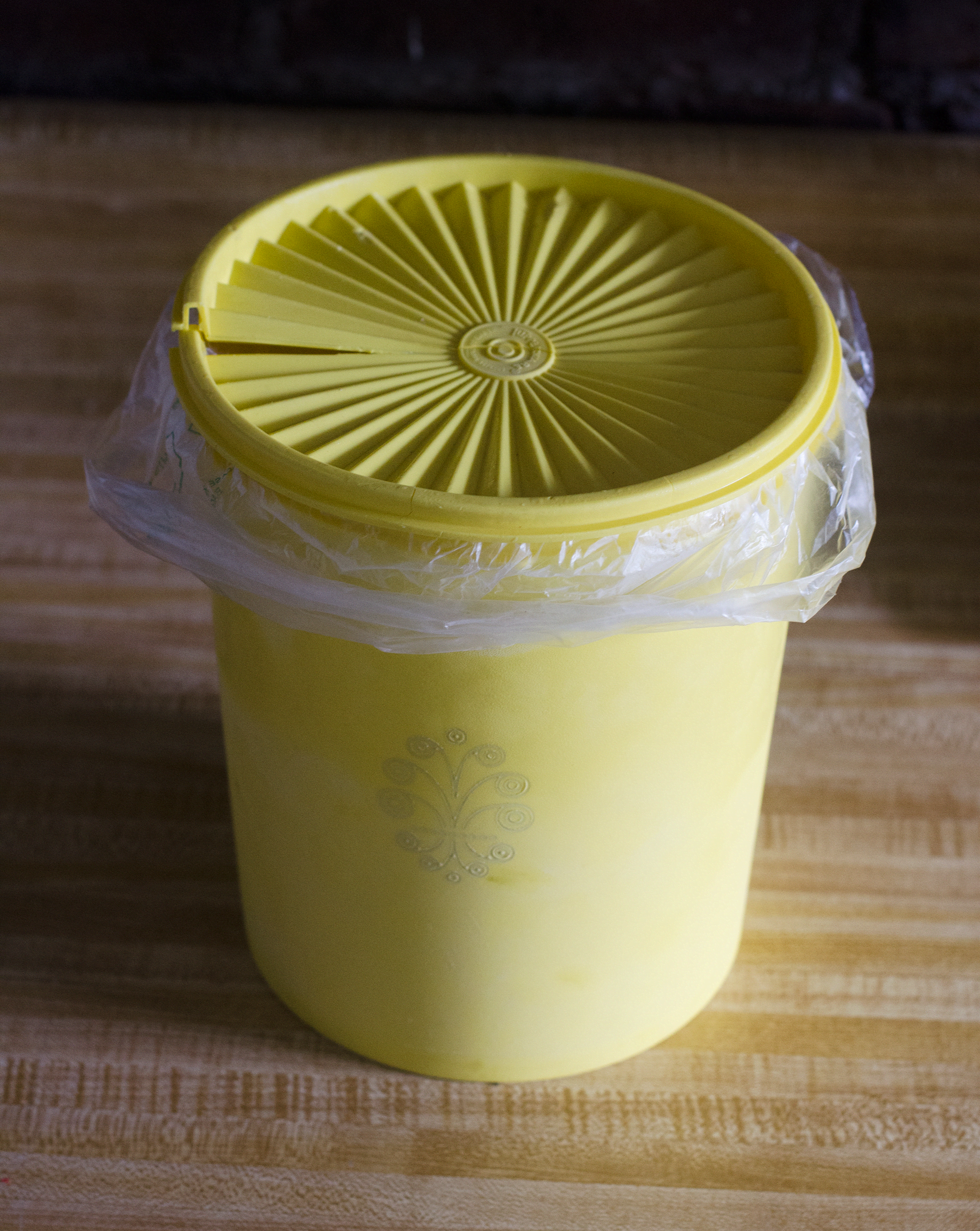 Miniature Tupperware Vintage Collection Frozen Yellow Lid