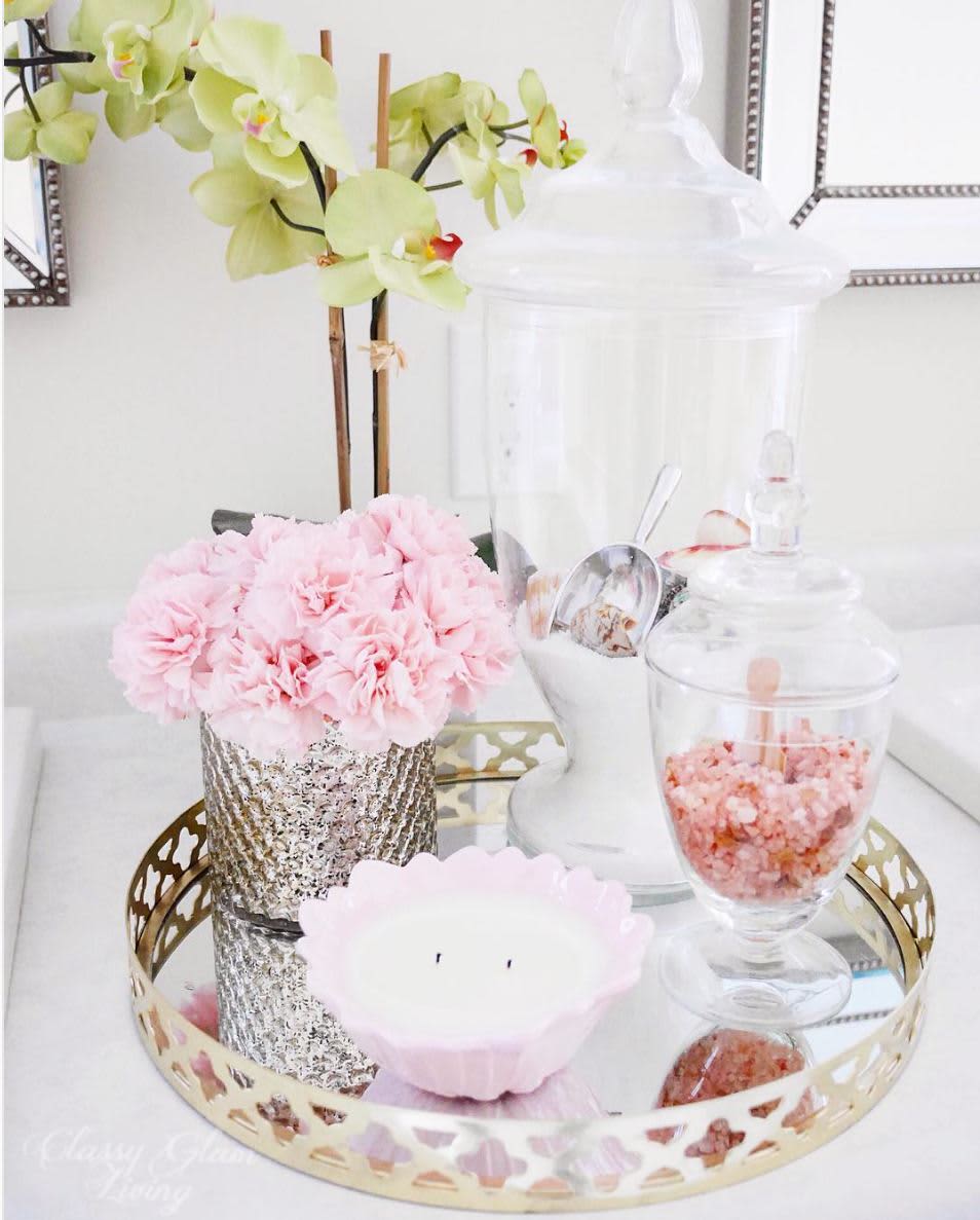 guest bathroom counter decor ideas