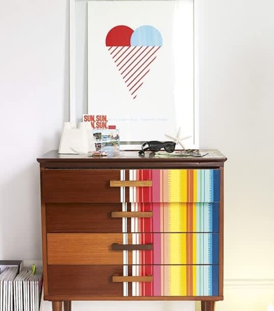 9 Easy Ways to Transform Your Furniture with Washi Tape  Striped  furniture, Washi tape furniture, Diy home decor