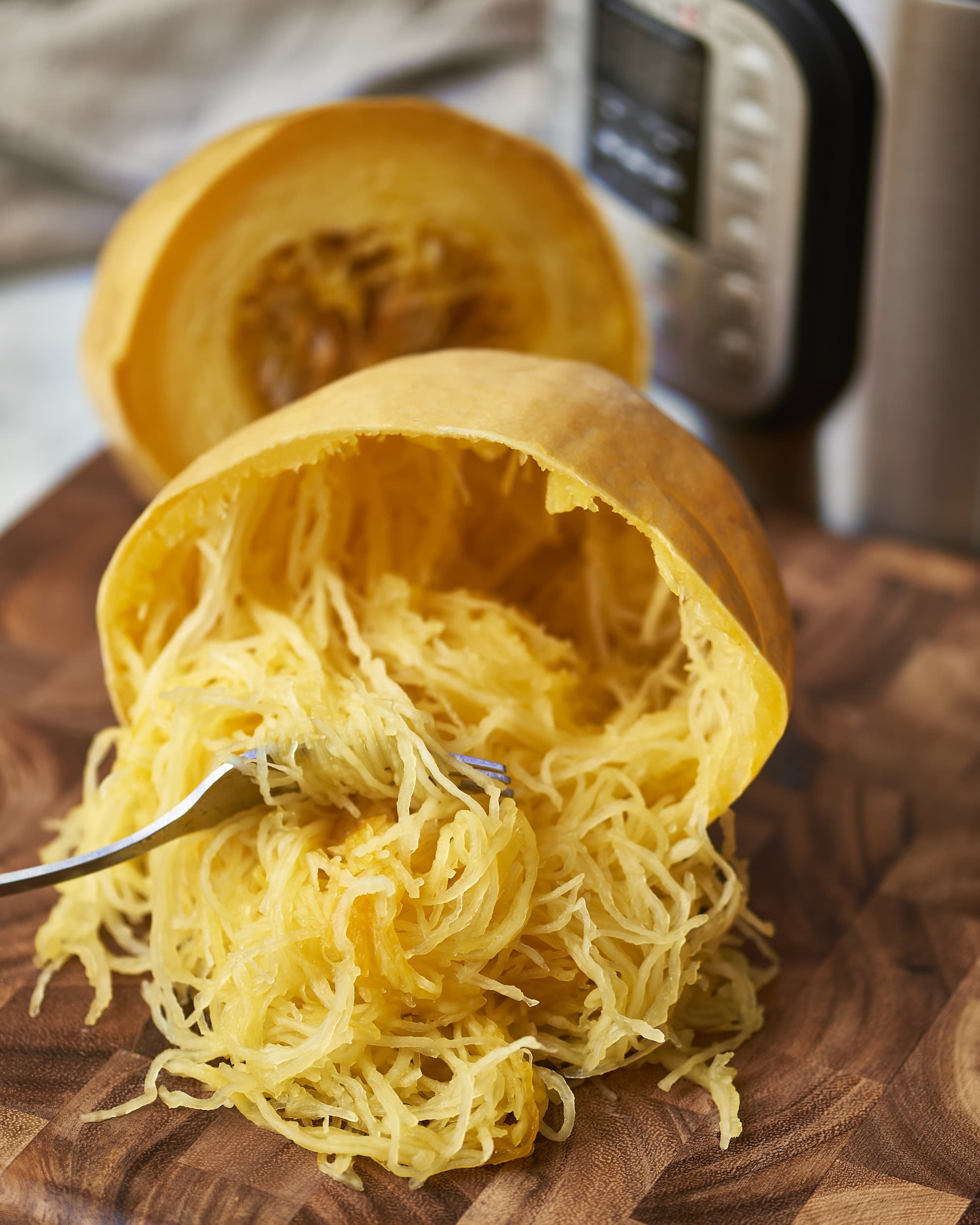 How To Cook Spaghetti Squash in an Electric Pressure Cooker (Easy