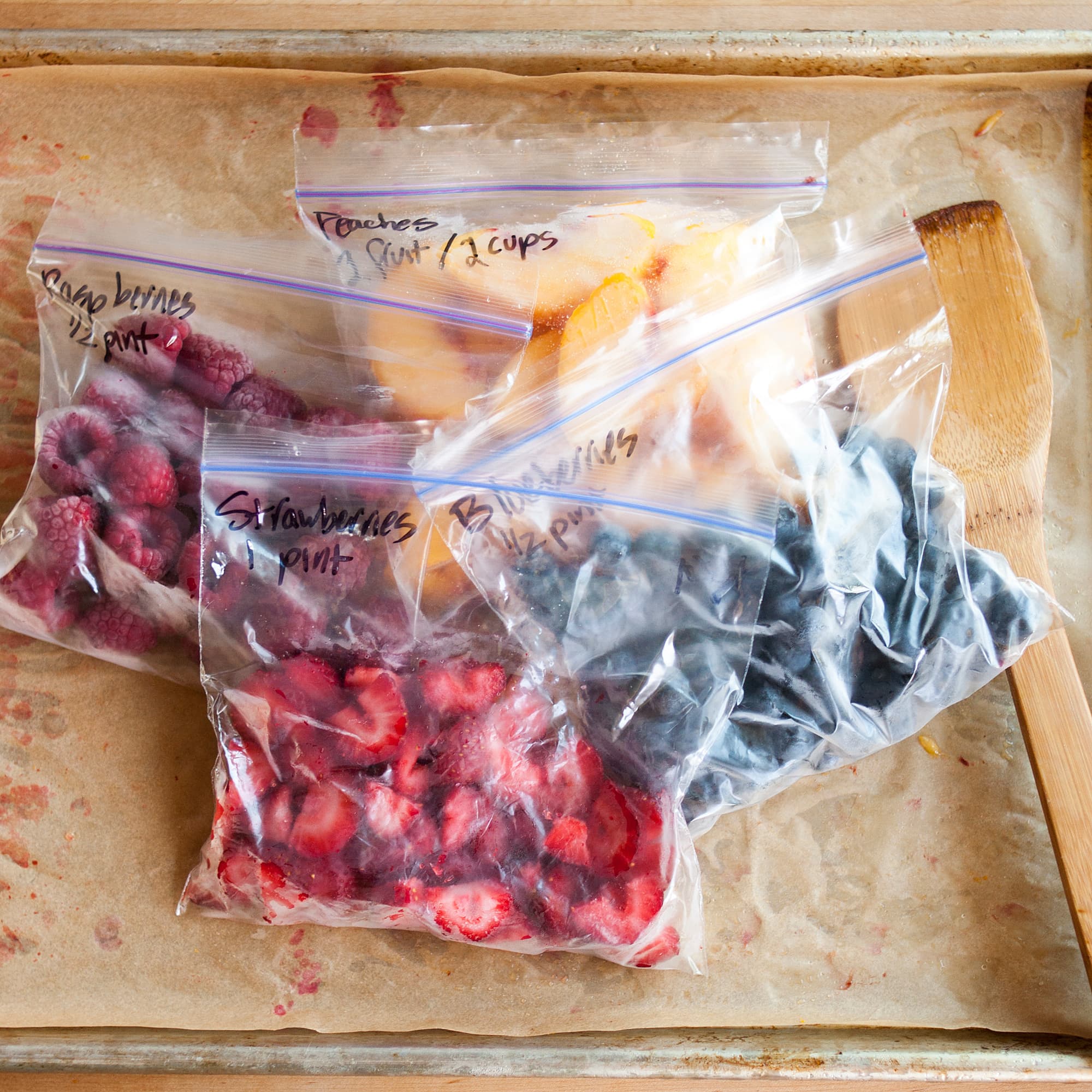 best way to freeze fruit