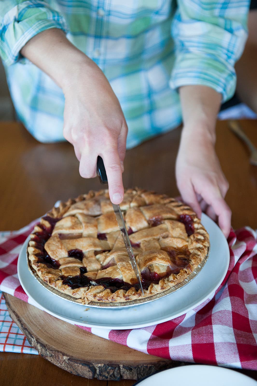 Pie Secrets – How to Make a Lattice Crust (WFMW) – my kitchen addiction