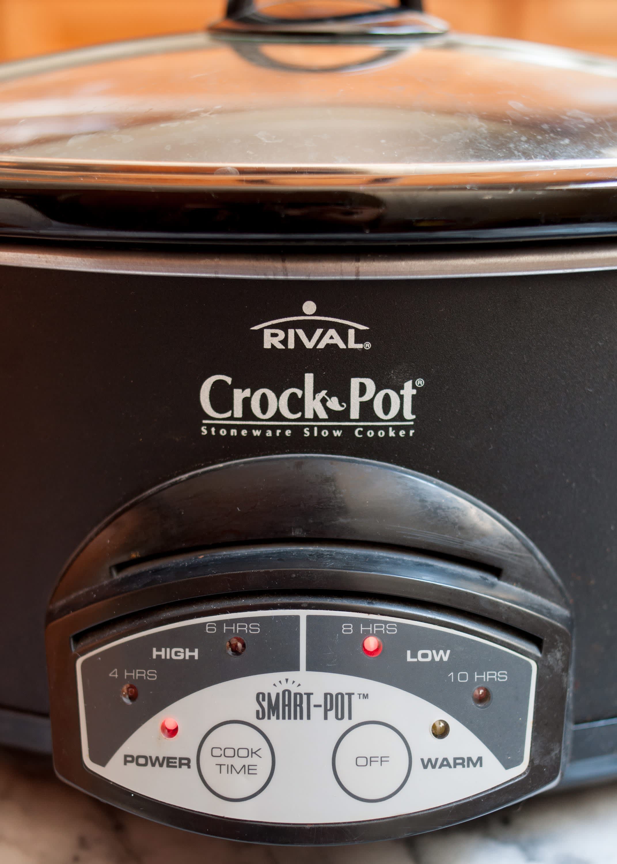 How to Make Chicken Stock (In The Slow Cooker)